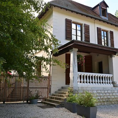 La Villa Du Papetier Boussieres 外观 照片