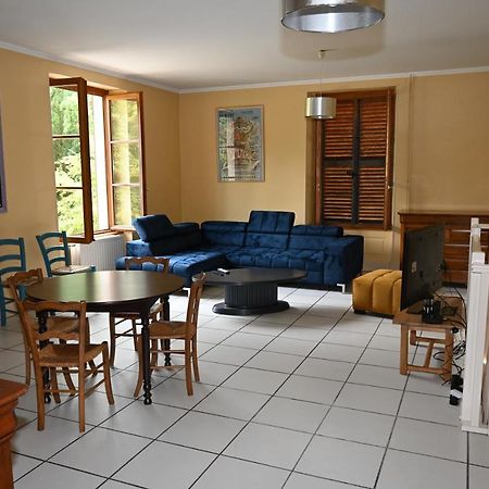 La Villa Du Papetier Boussieres 外观 照片