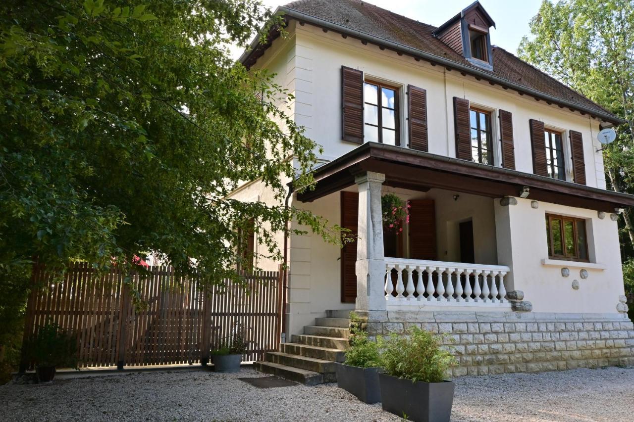 La Villa Du Papetier Boussieres 外观 照片